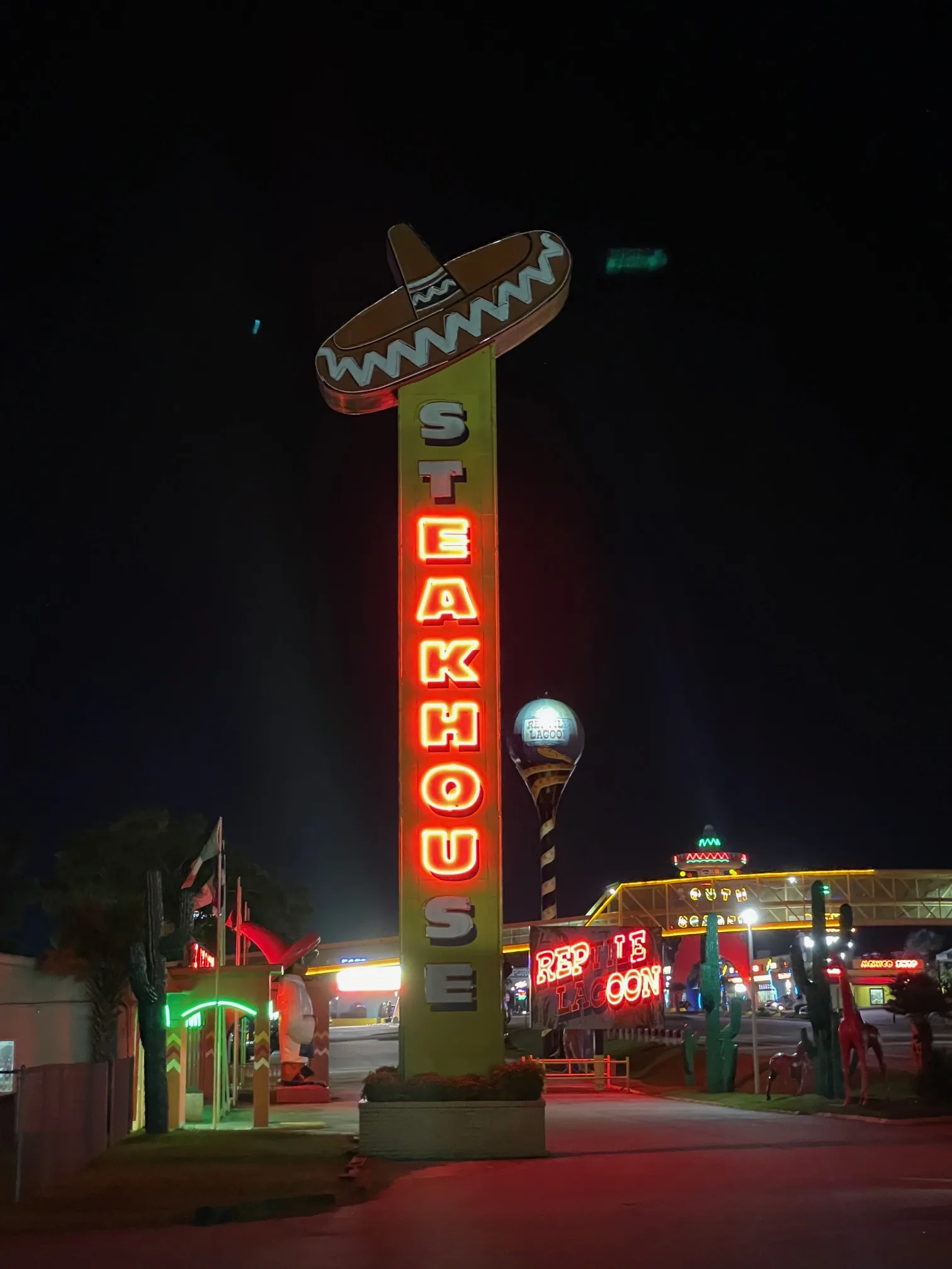 The Fiddler Steakhouse. Closed Mondays